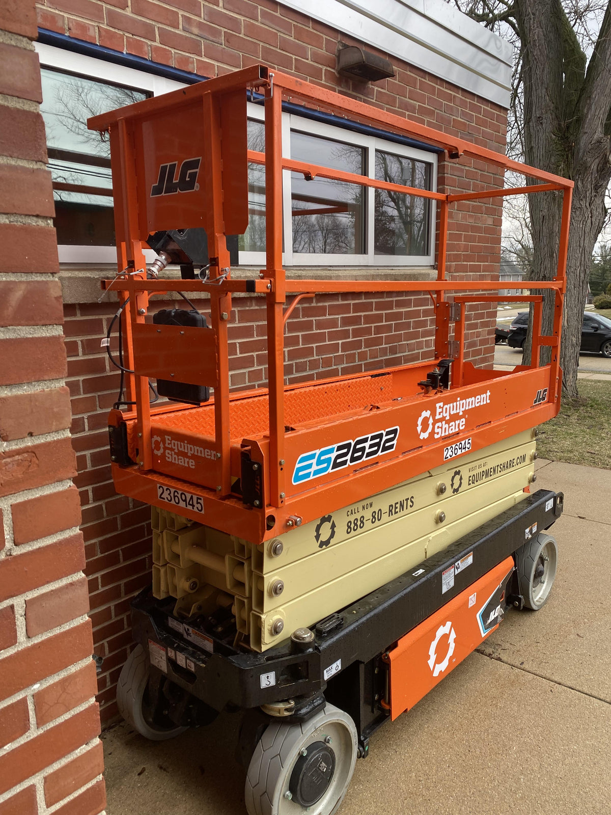 2022 JLG ES2632
