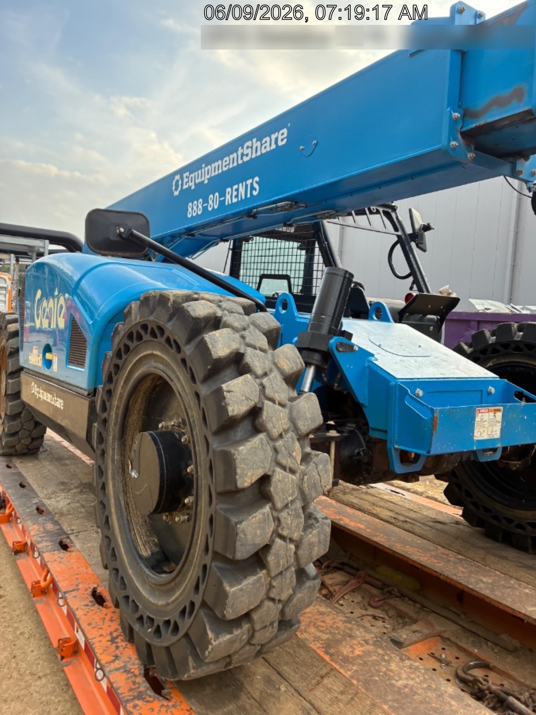 2024 GENIE GTH-844
