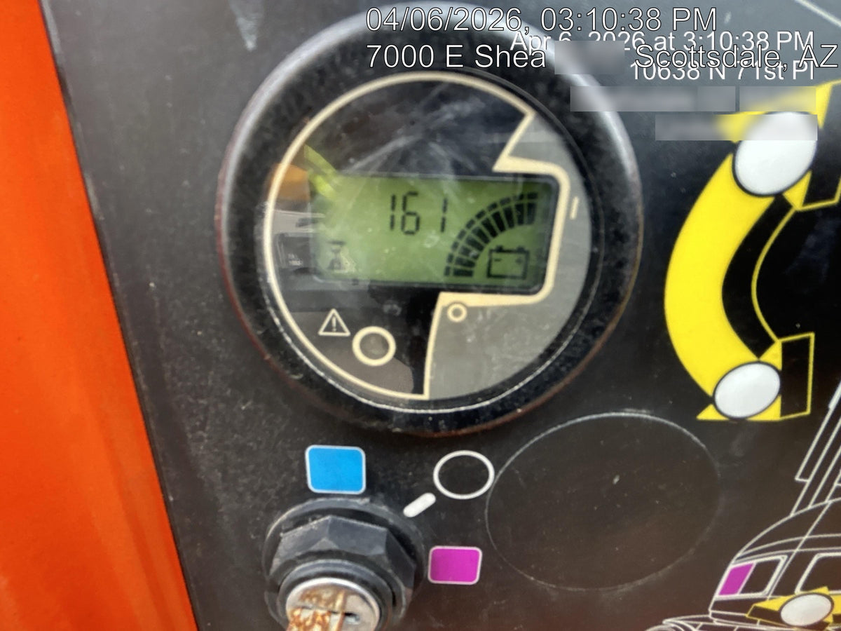 2021 JLG 26E