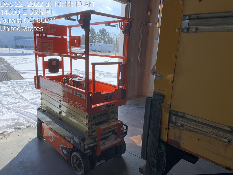 2022 JLG ES1932