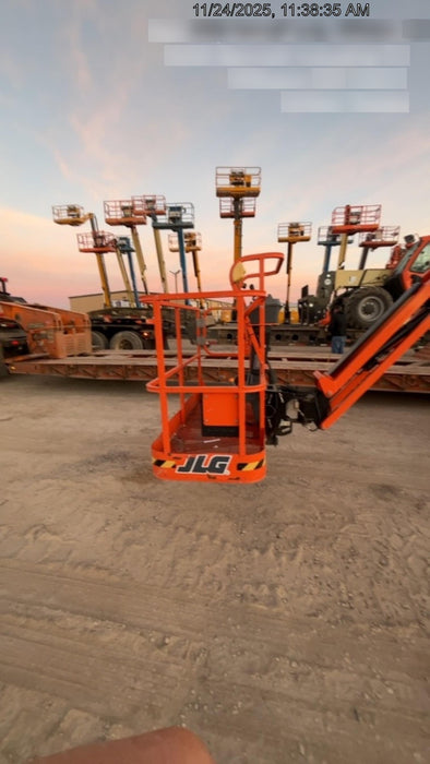 2021 JLG 450AJ
