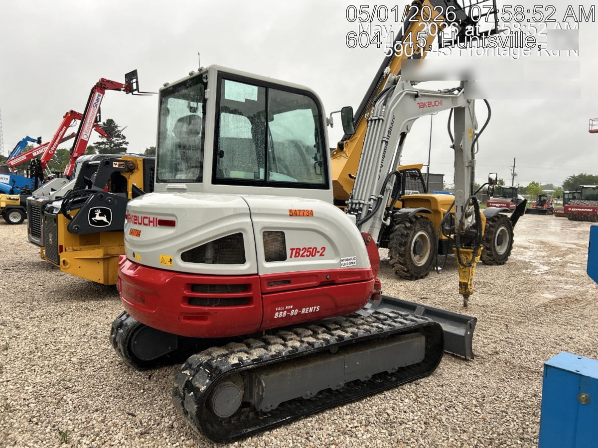 2025 TAKEUCHI TB250-2CR