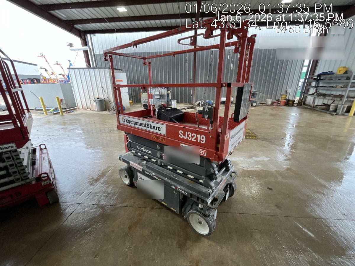 2022 SKYJACK SJ3219