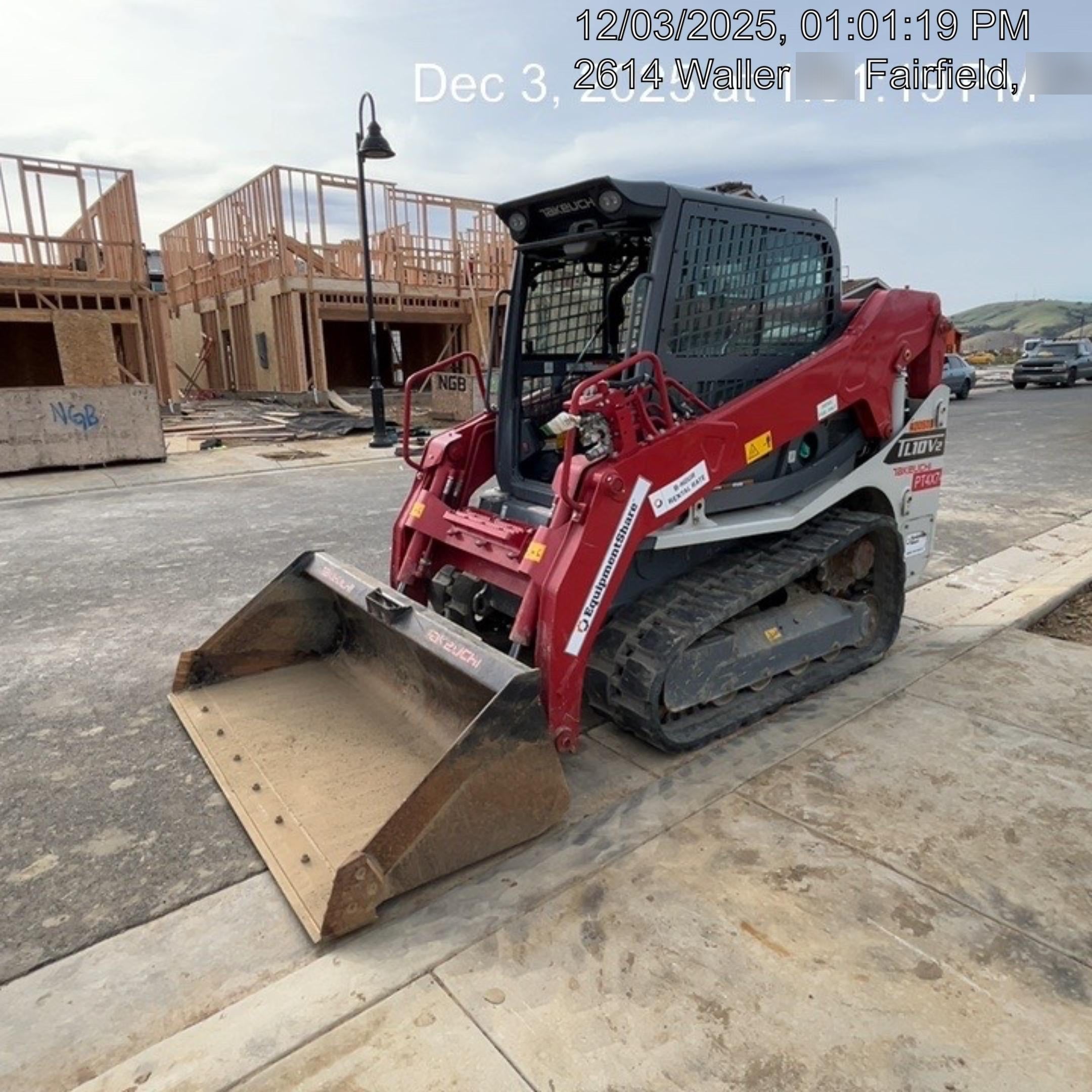 2024 TAKEUCHI TL10V2-CR
