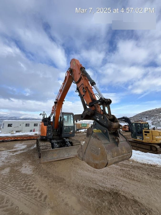 2020 DOOSAN 36"  Bucket - Doosan