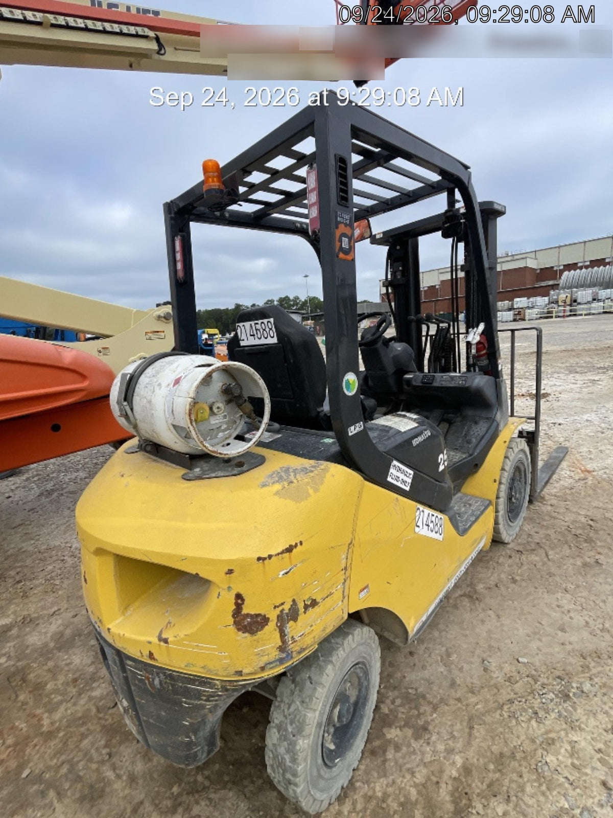 2022 KOMATSU FG25T-16