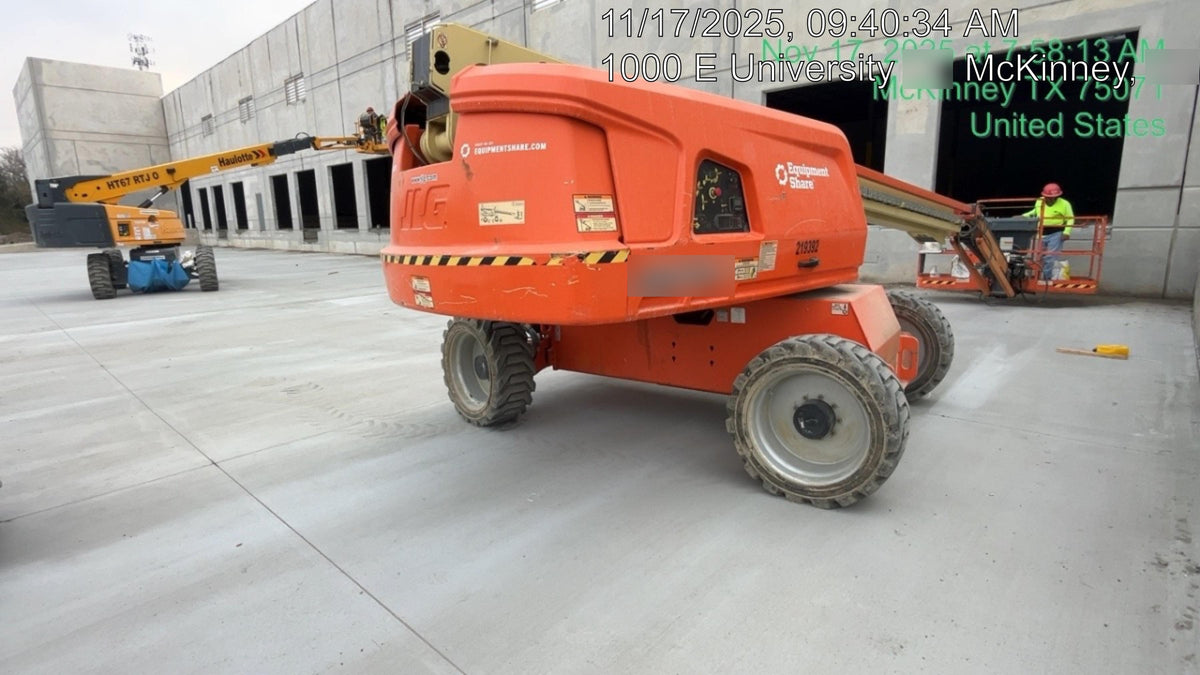 2022 JLG 660SJ