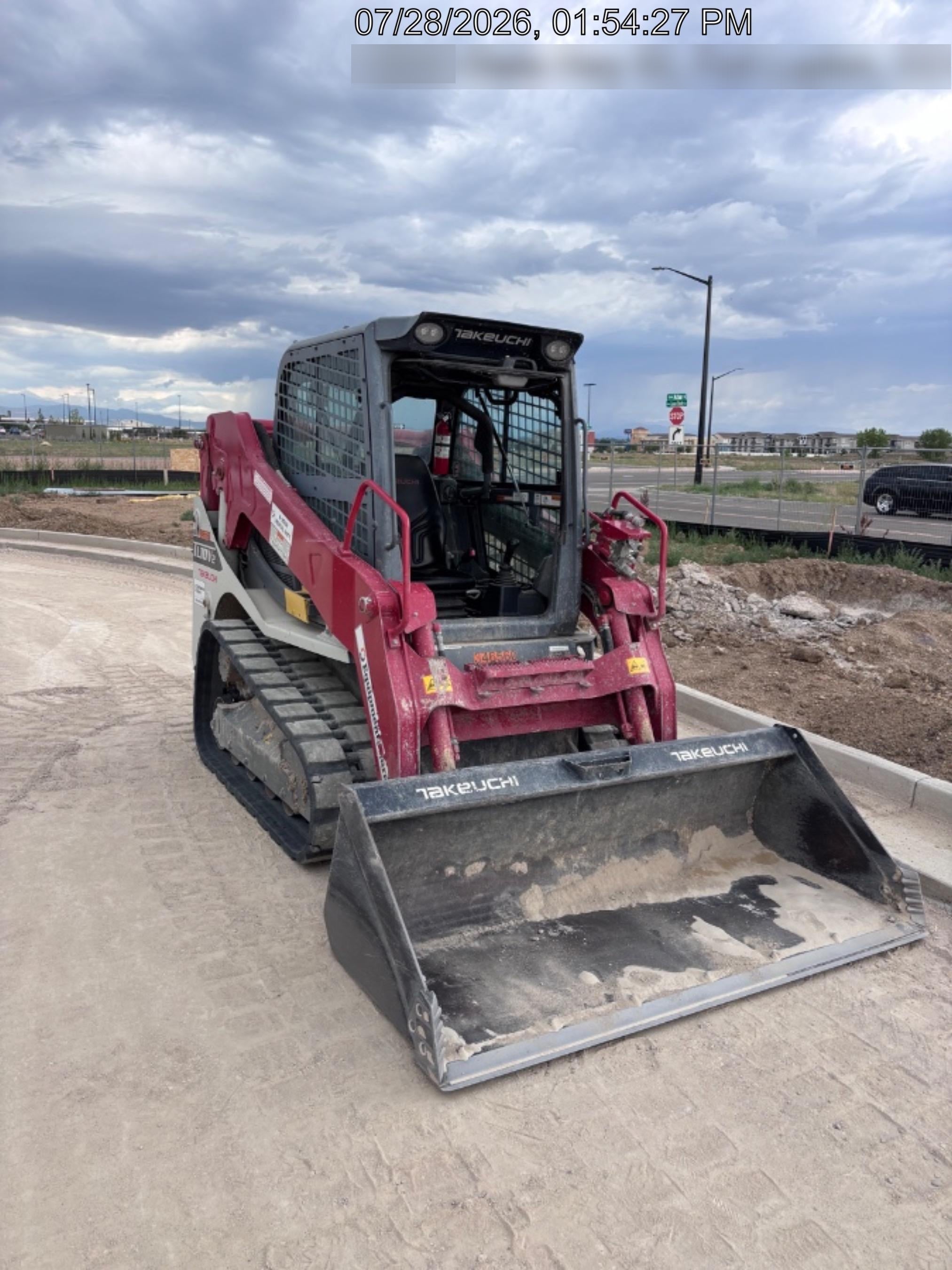 2023 TAKEUCHI TL10V2-CR