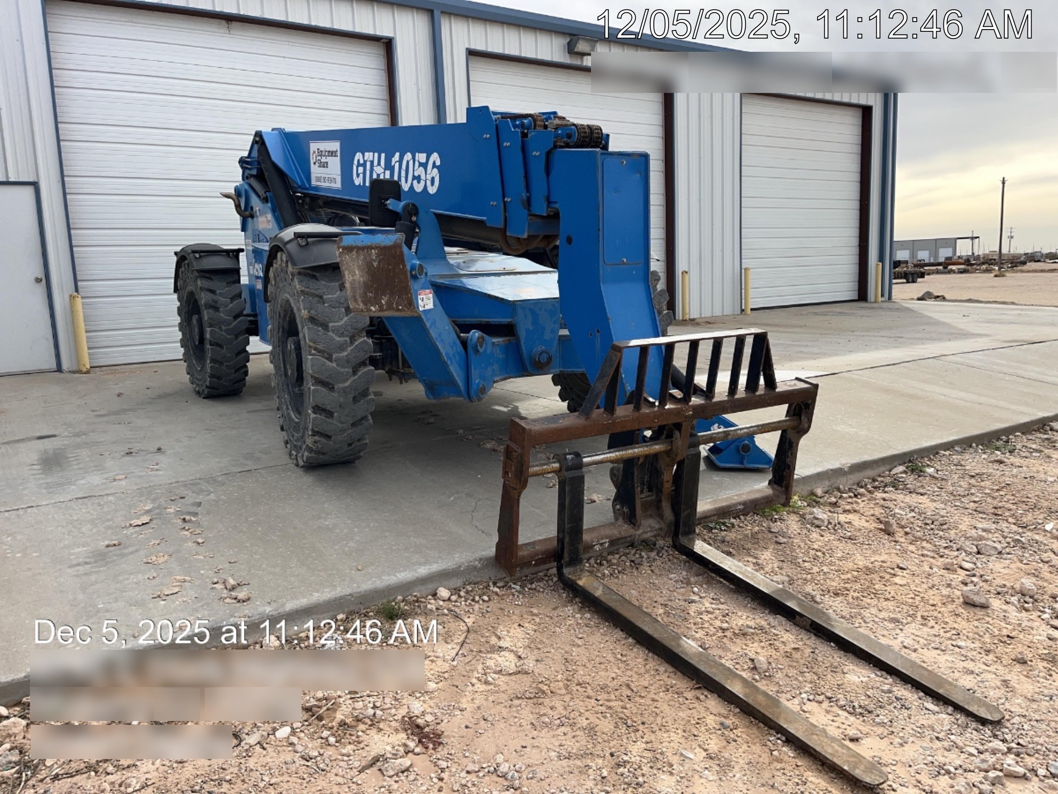 2017 Genie GTH-1056 Genie GTH1056, Solid Tires, 60" carriage, Light Kit, Open ROPS