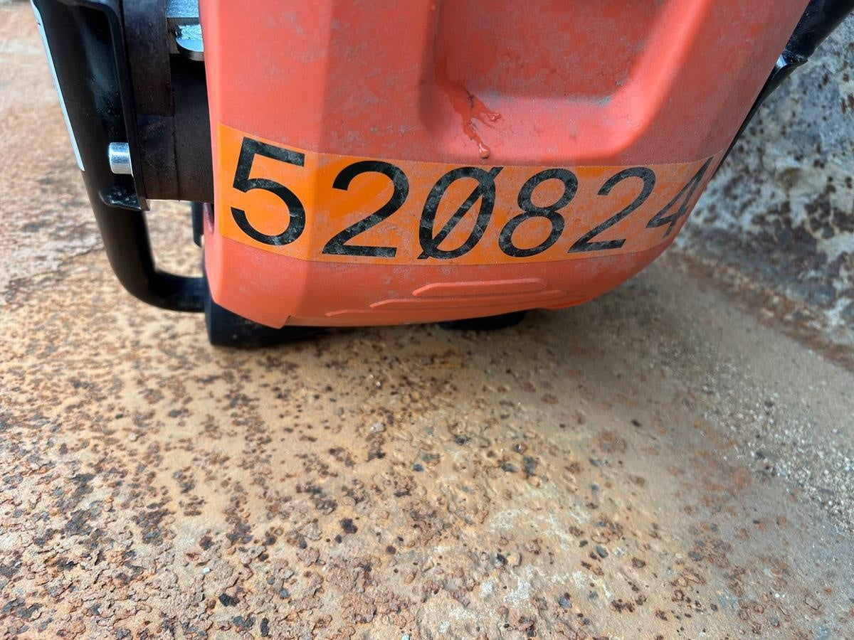 2025 HUSQVARNA LT6005