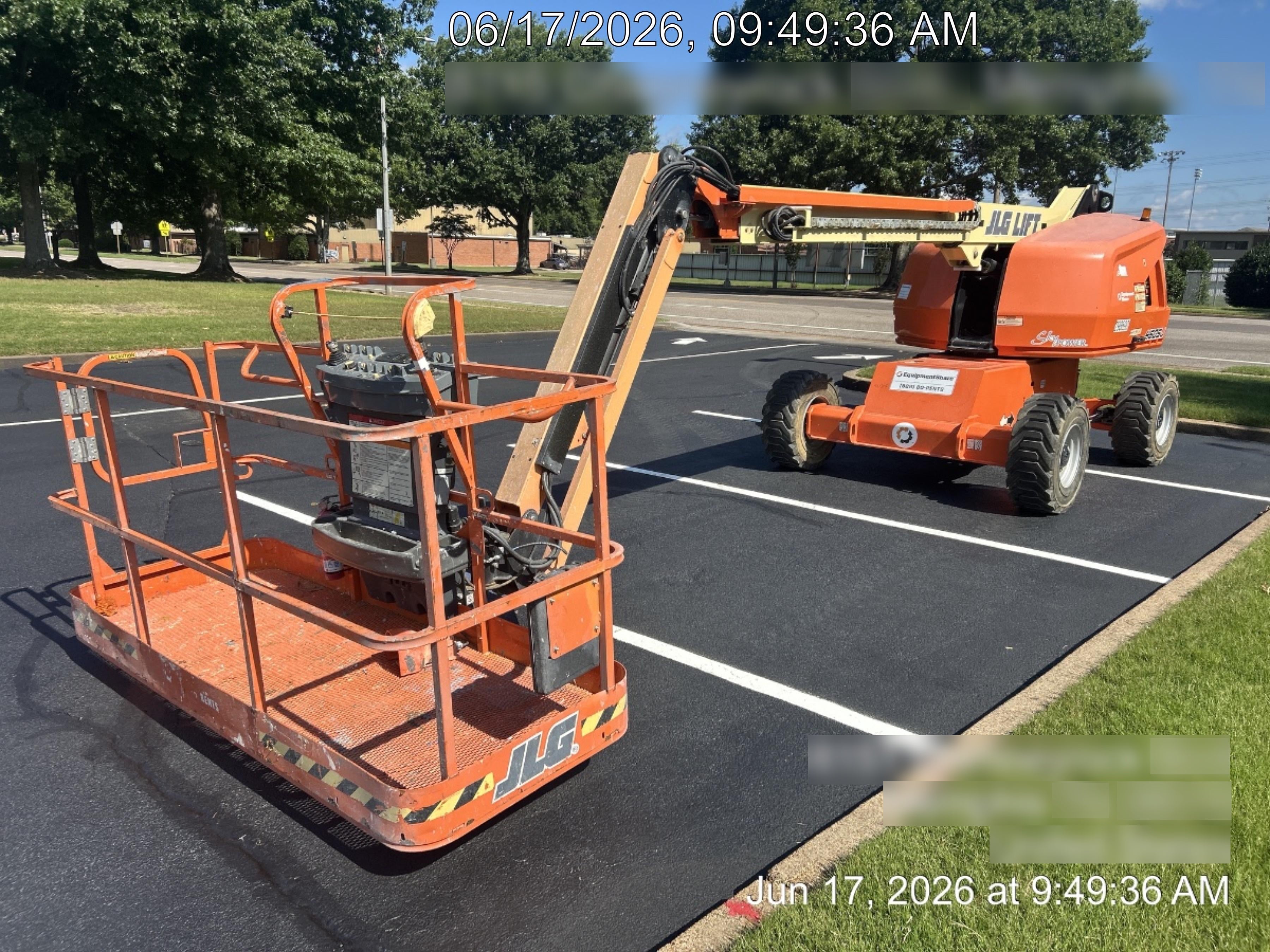 2023 JLG 460SJ