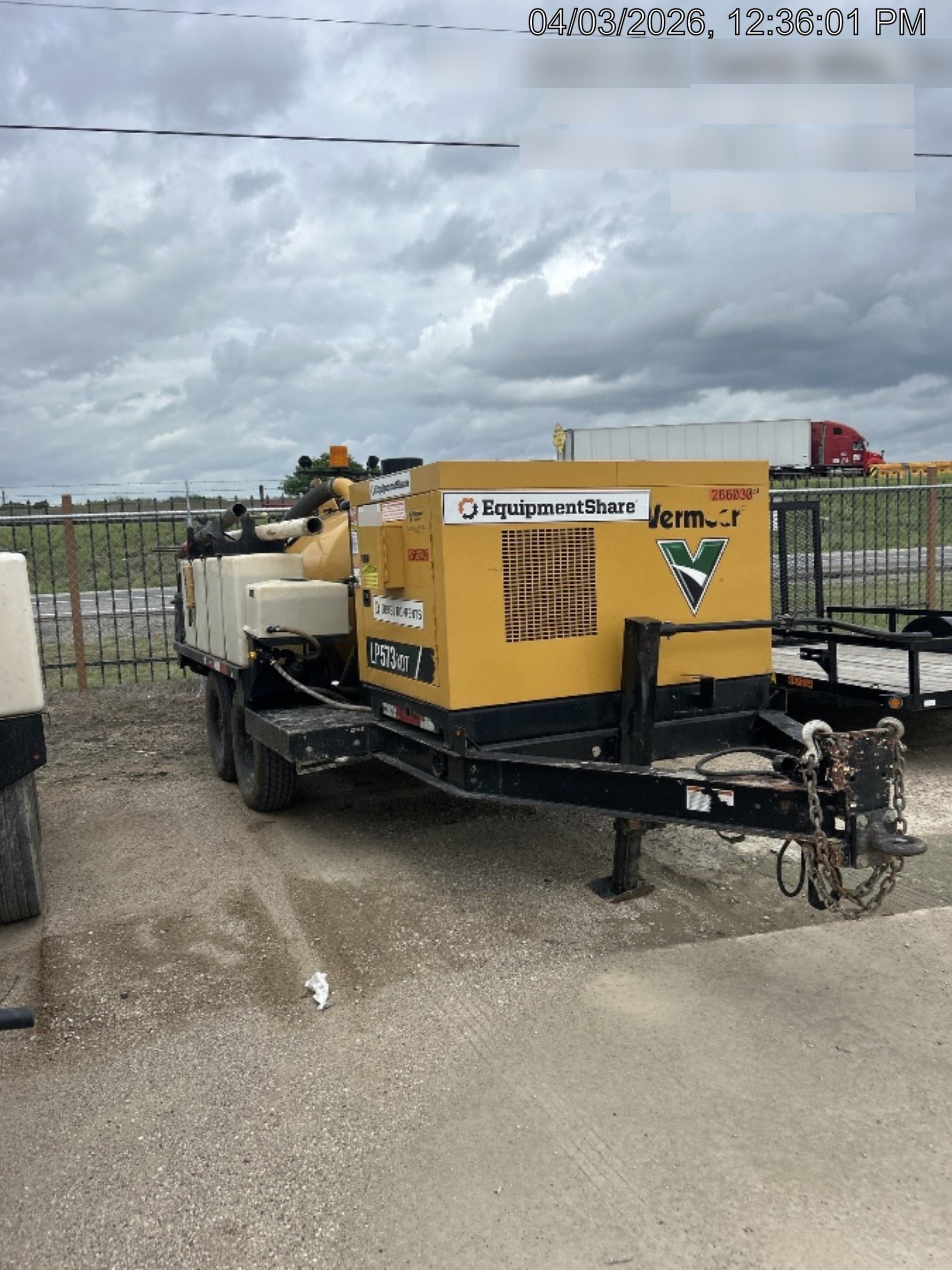 2023 VAC-TRON LP573XDT