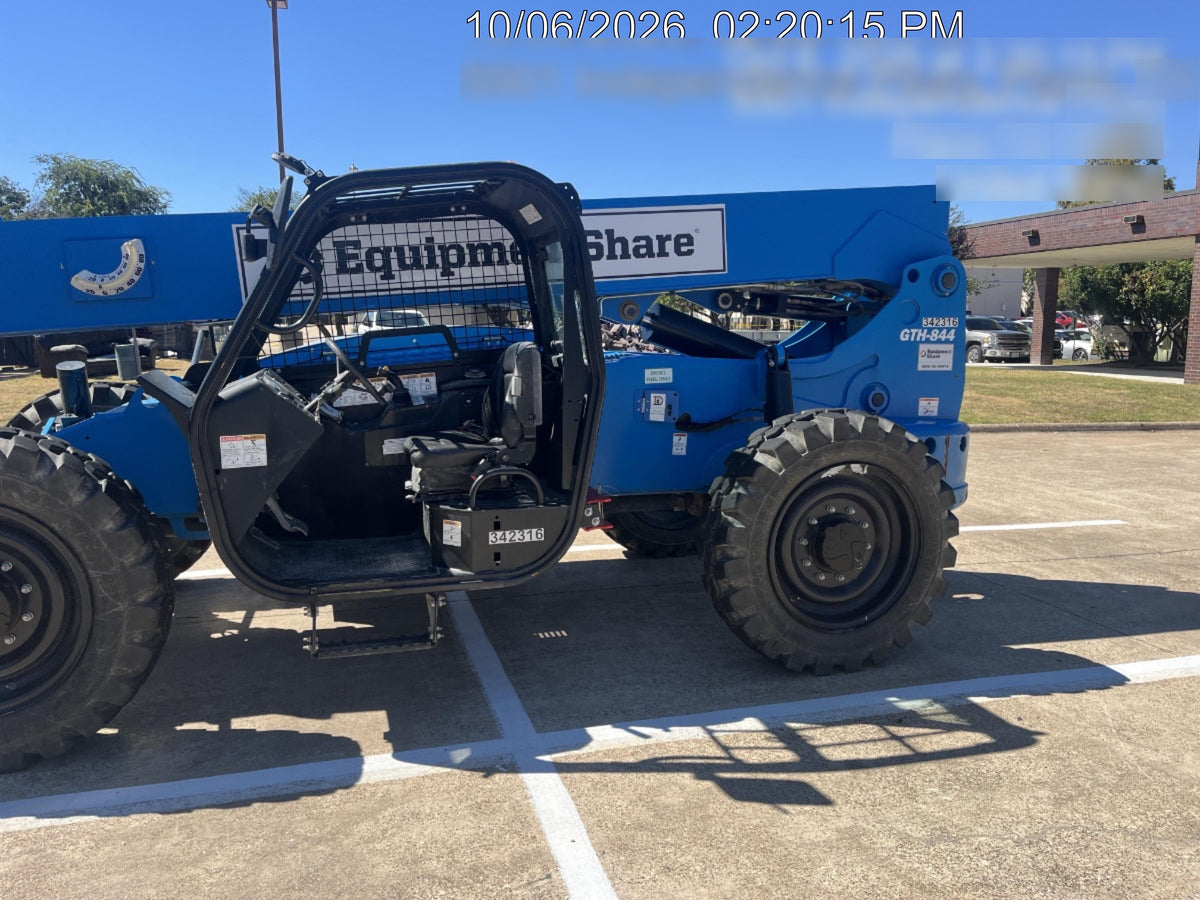 2023 GENIE GTH-844