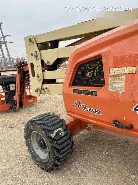 2019 JLG 450AJ