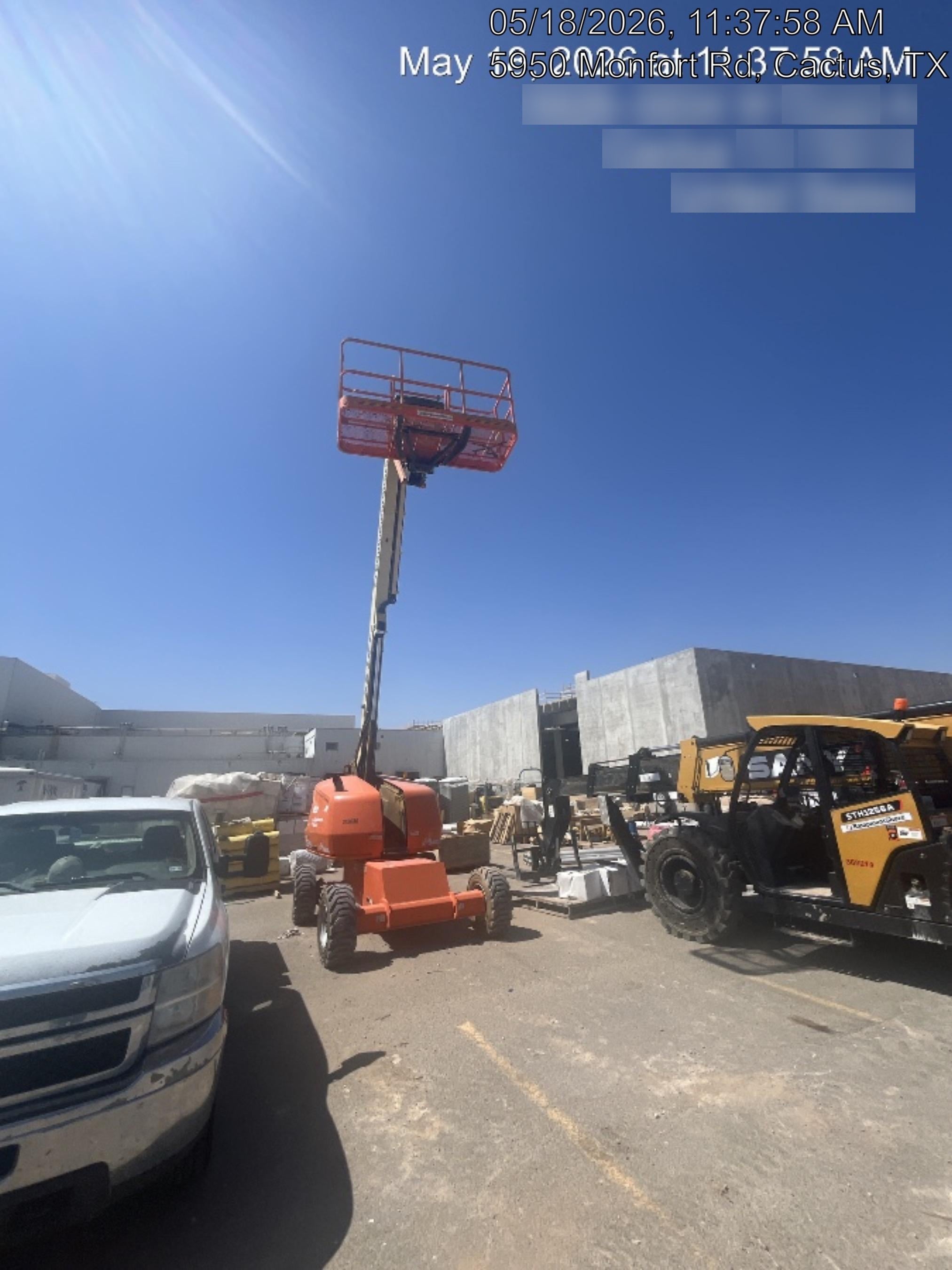 2023 JLG 460SJ