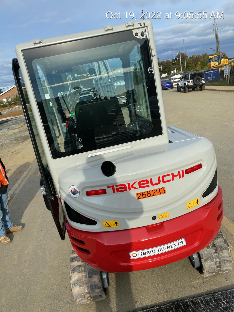 2022 TAKEUCHI TB235-2CR