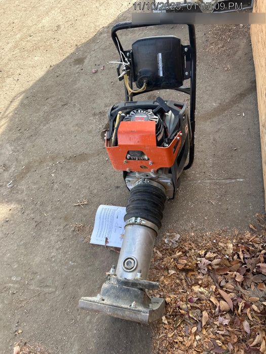 2025 HUSQVARNA LT5005