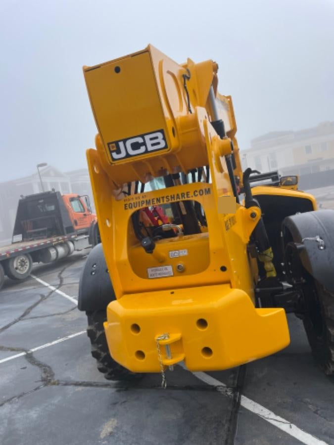 2025 JCB 510-56