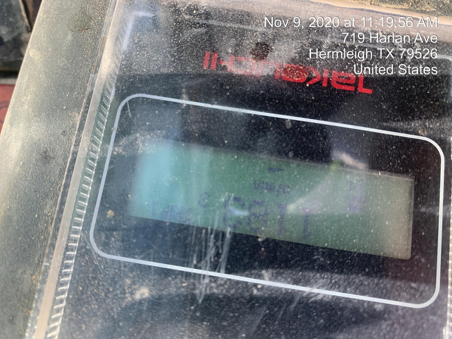 2019 Takeuchi TL8 Cab, Heat/AC, Defroster, 15" Wide Rubber Tracks, Back-up Alarm, Front & Rear Working Lights, Auxiliary Hydraulics, Two-Speed Travel, Electronic Monitoring System, Hydraulic Universal Quick Hitch 76" HD Dirt Bucket with 8 Teeth, 20.3 cubic feet Capacity