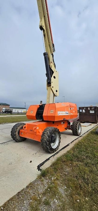 2019 JLG 860SJ