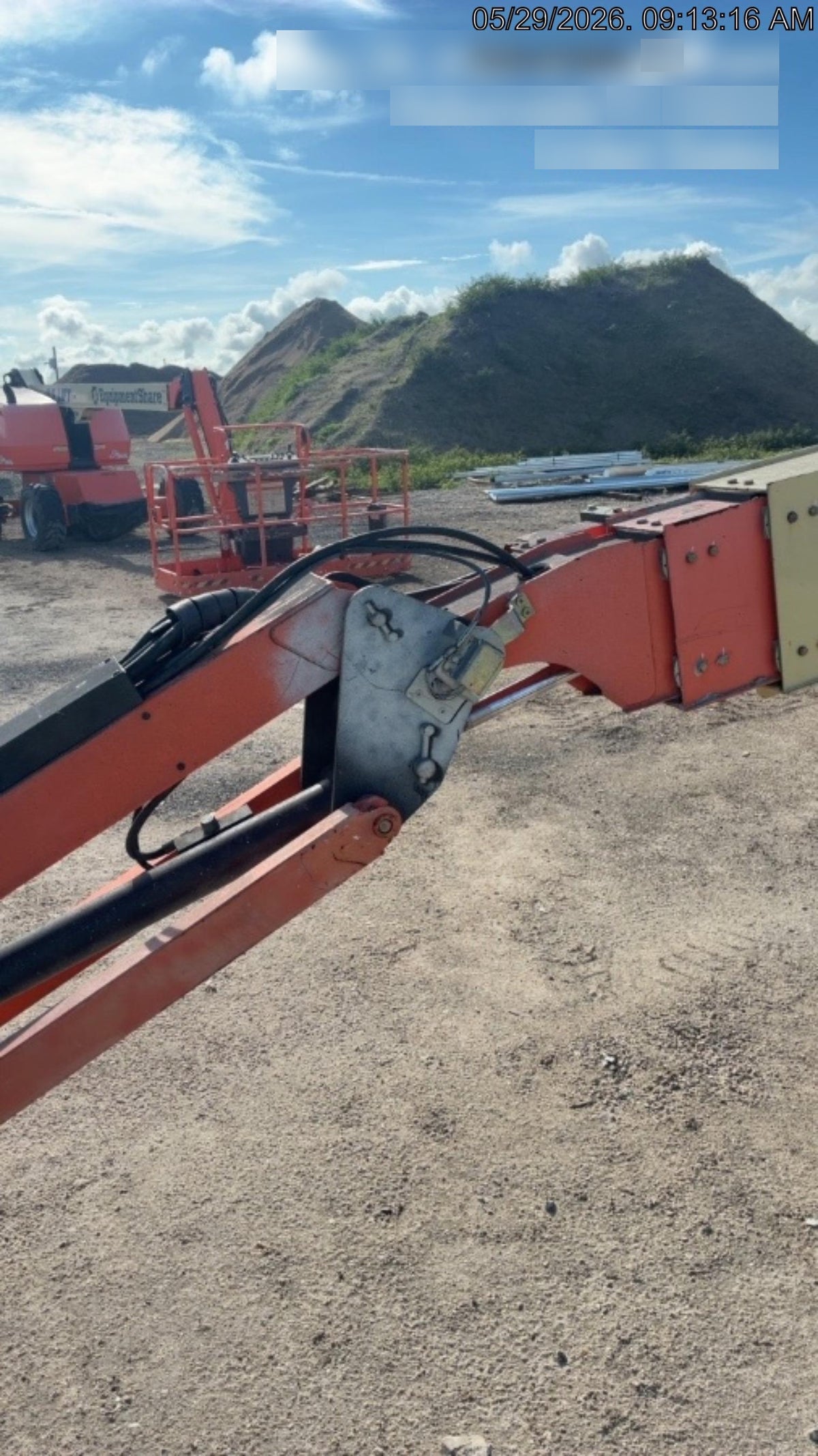 2019 JLG 660SJ