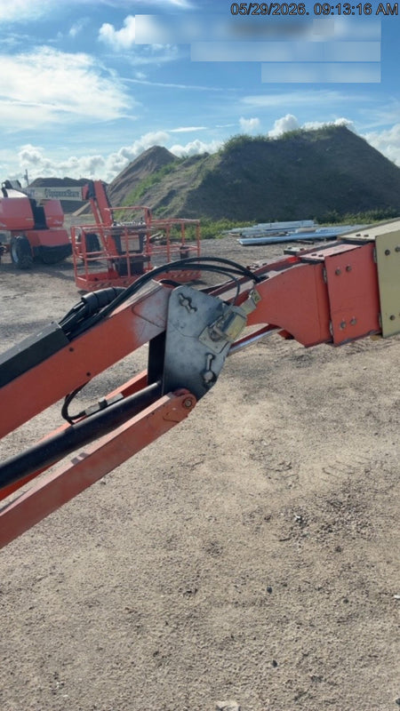 2019 JLG 660SJ