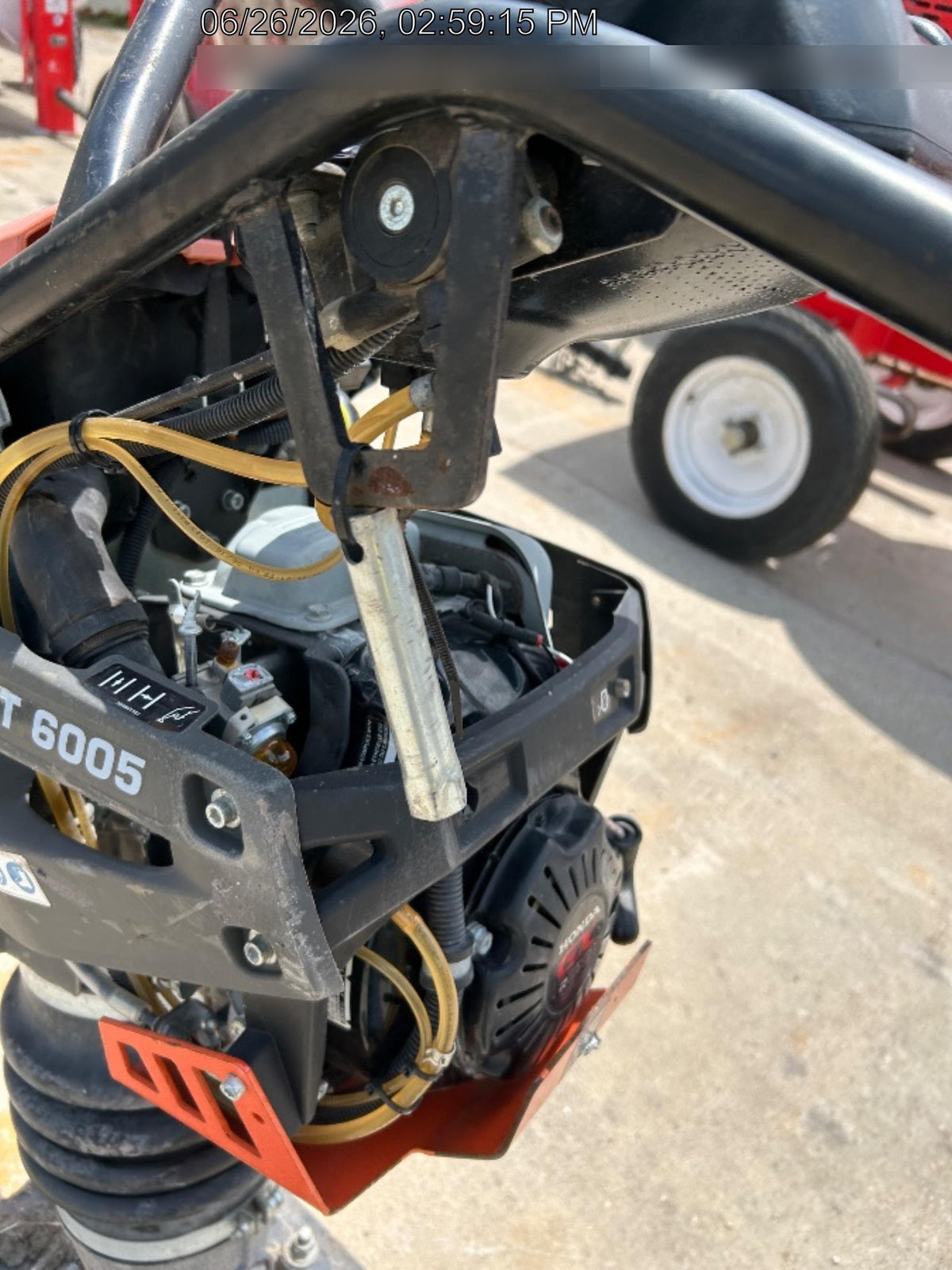2025 HUSQVARNA LT6005