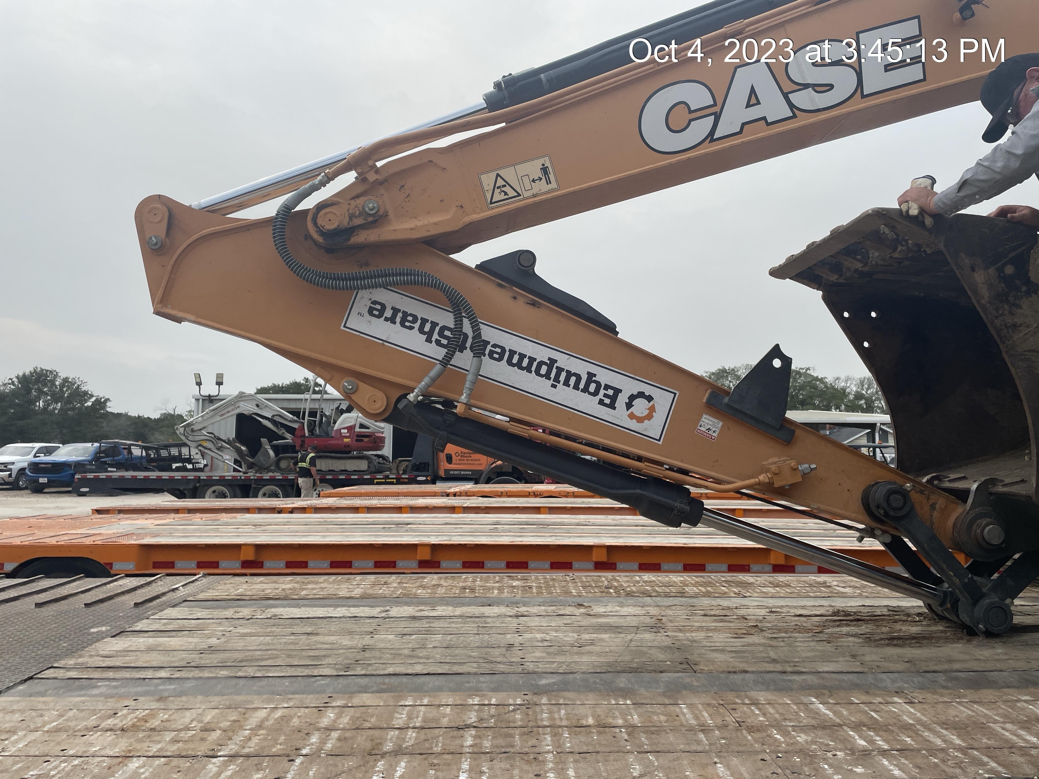 2021 CASE CX130D