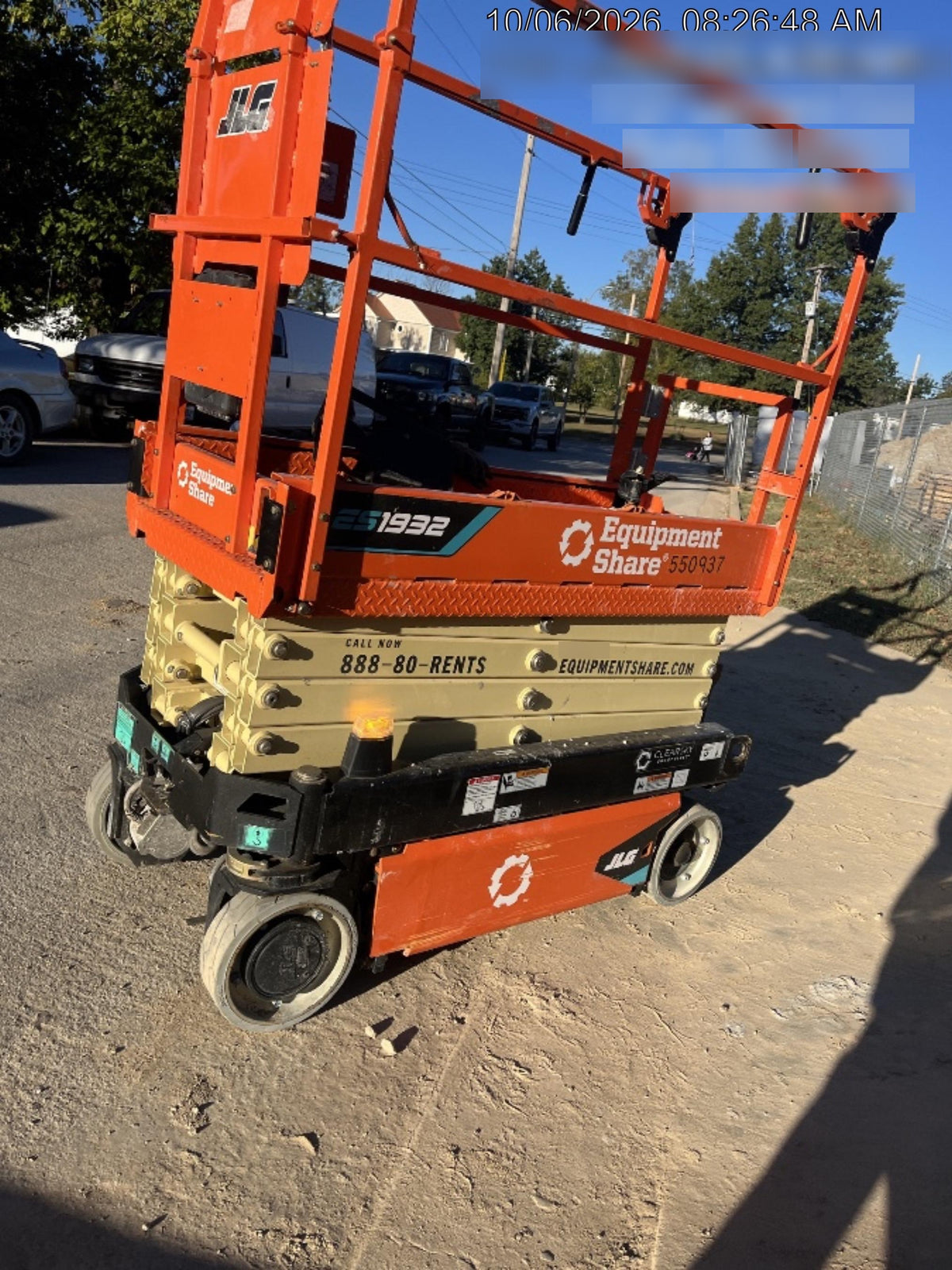 2025 JLG ES1932