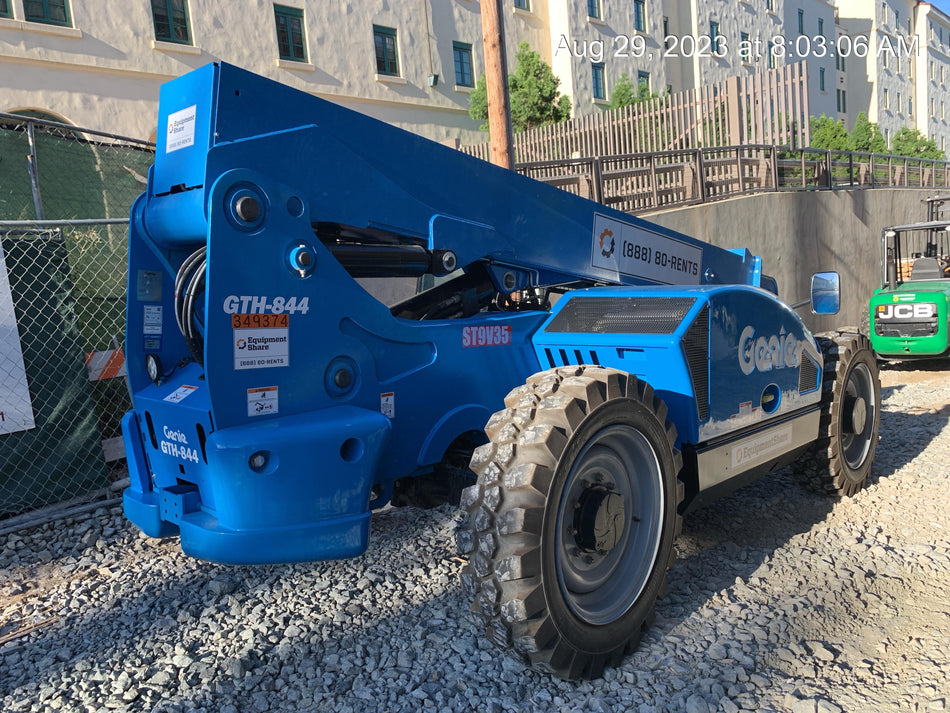 2023 GENIE GTH-844