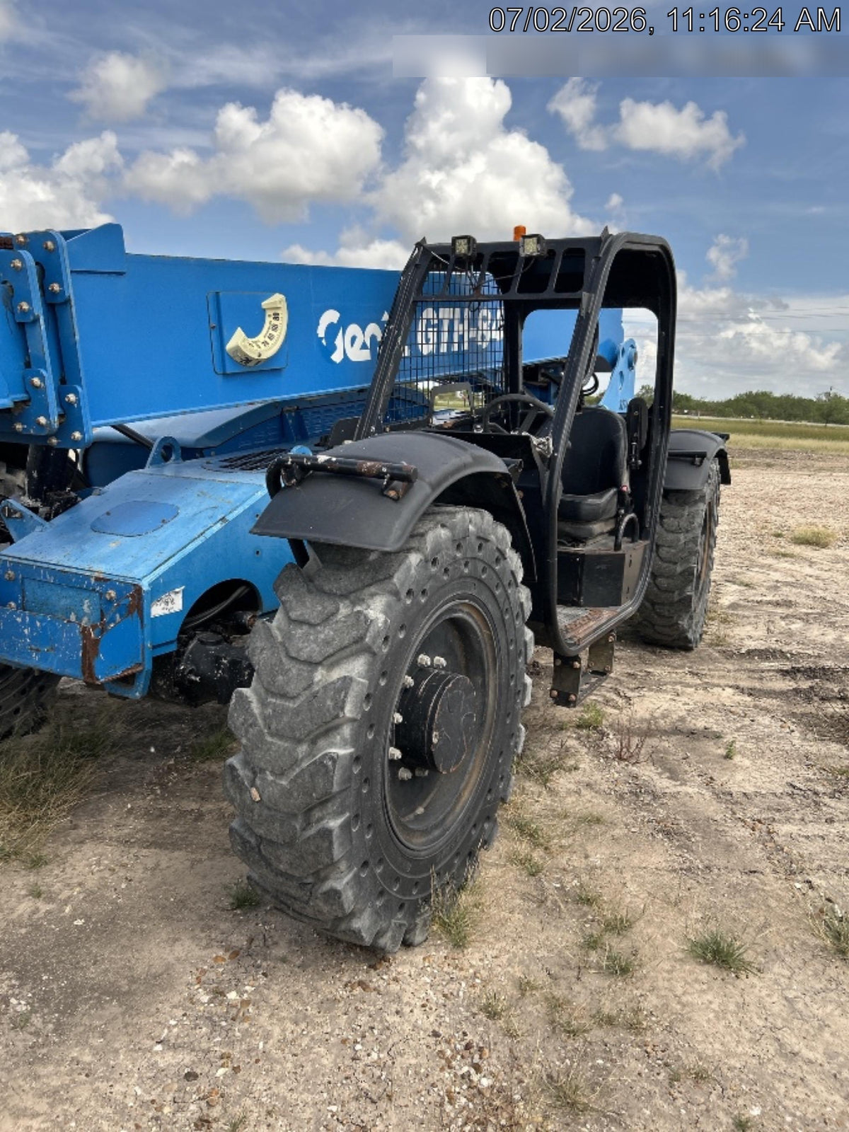 2017 GENIE GTH-844