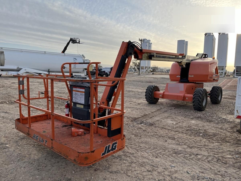 2019 JLG 460SJ