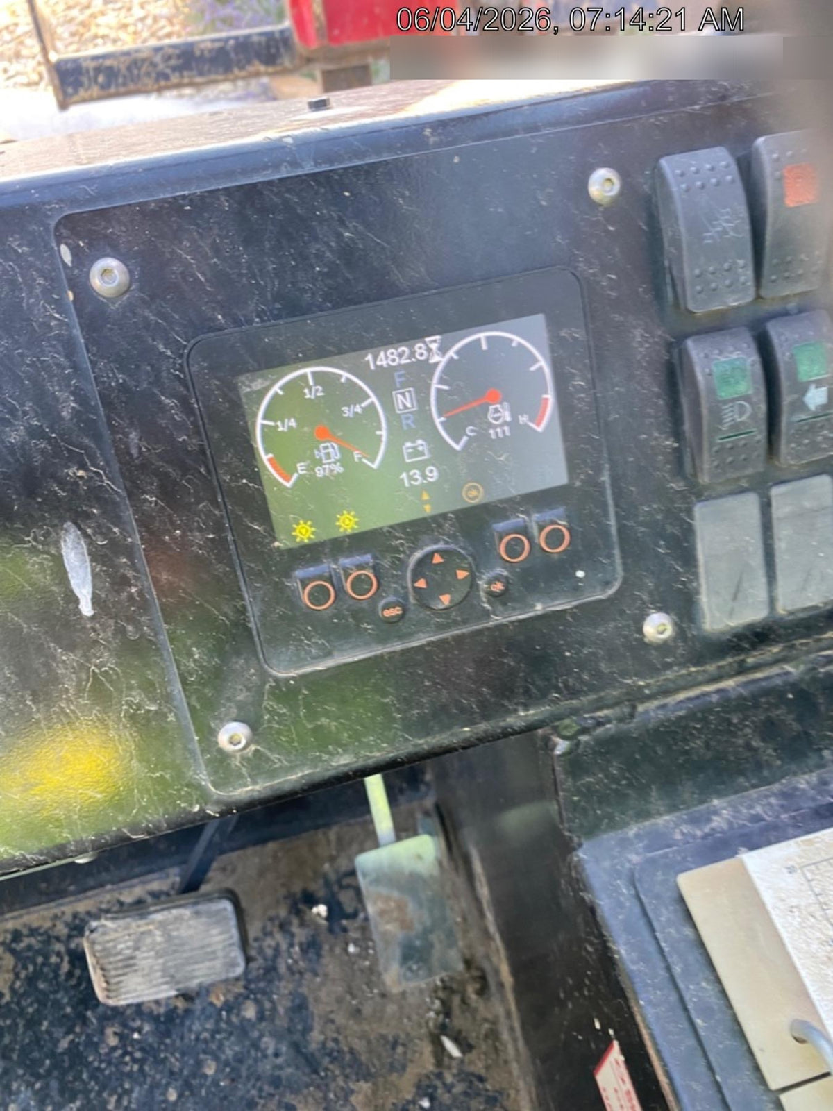 2022 MANITOU MTA5519