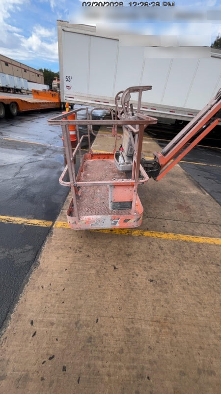 2022 JLG EC600SJ