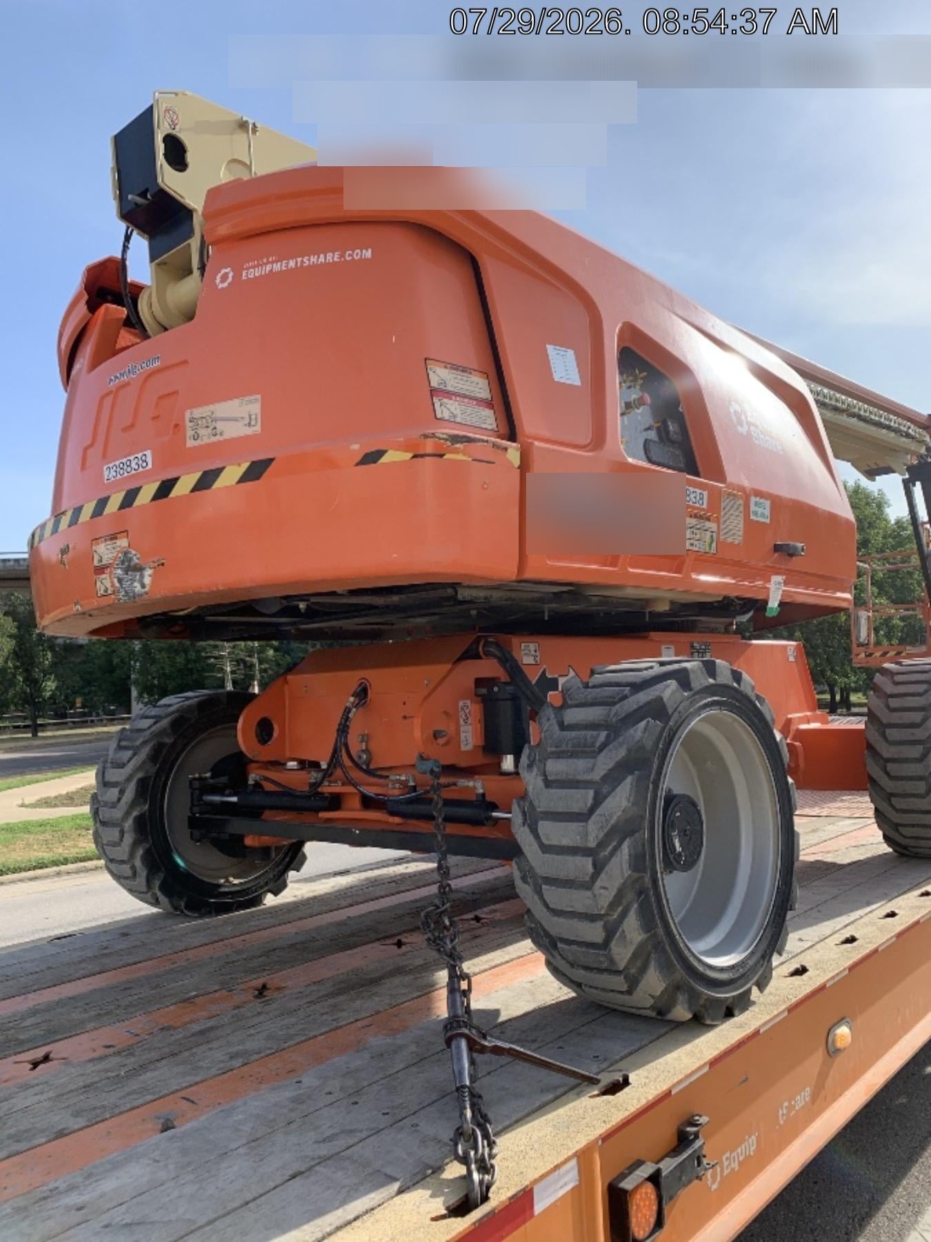 2022 JLG 660SJ