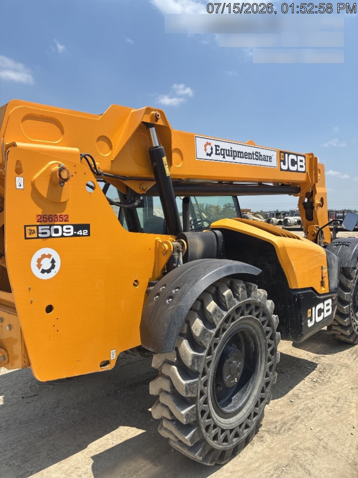 2022 JCB 509-42