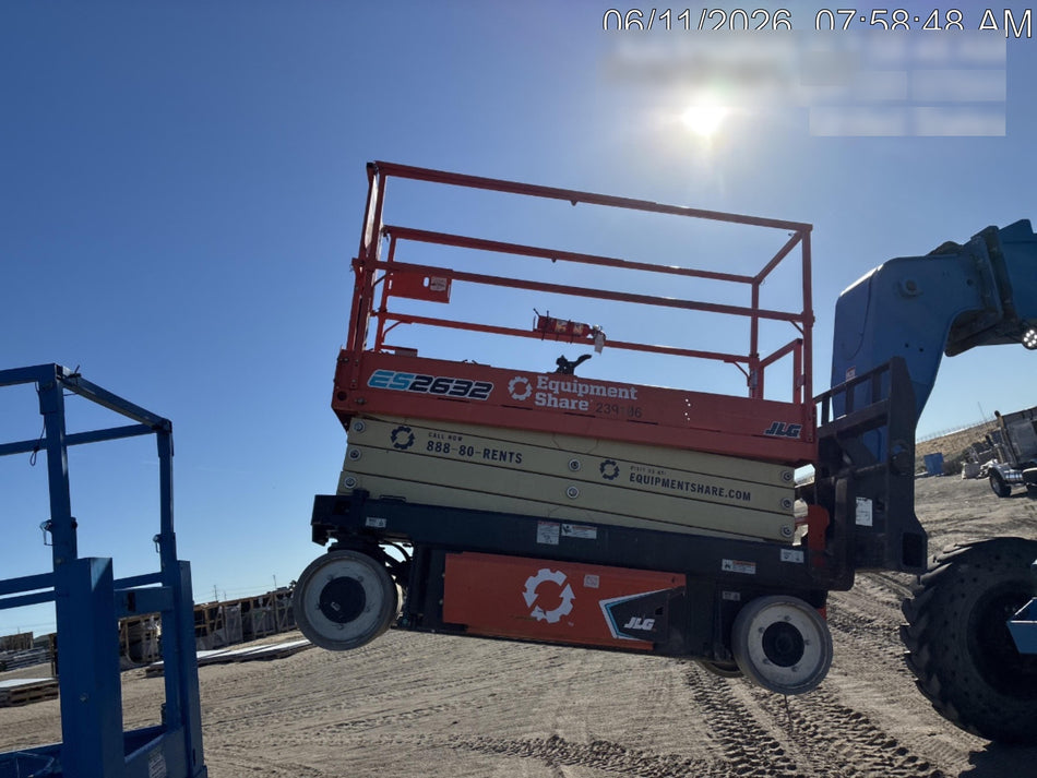 2022 JLG ES2632