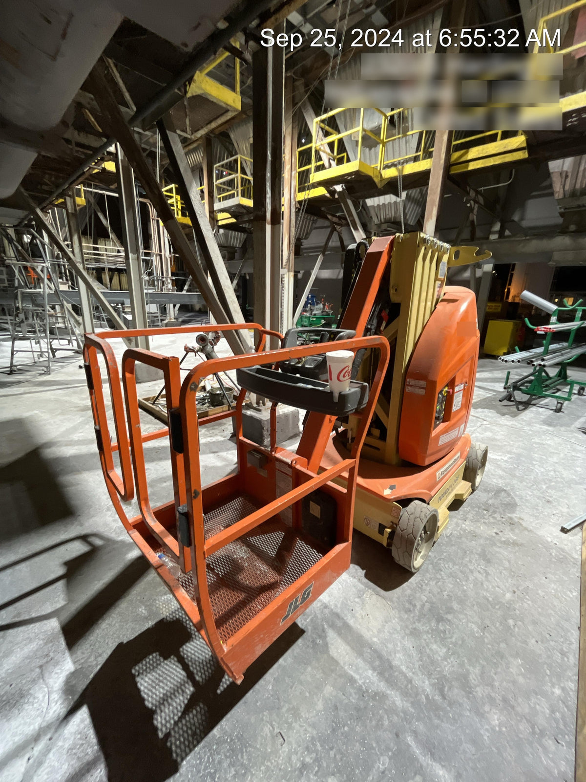 2019 JLG T26E