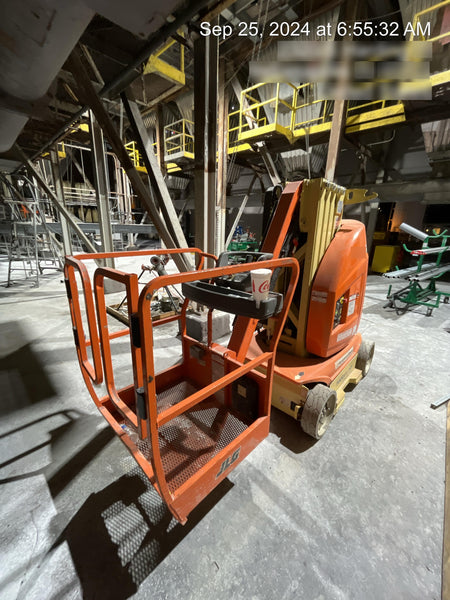 2019 JLG T26E