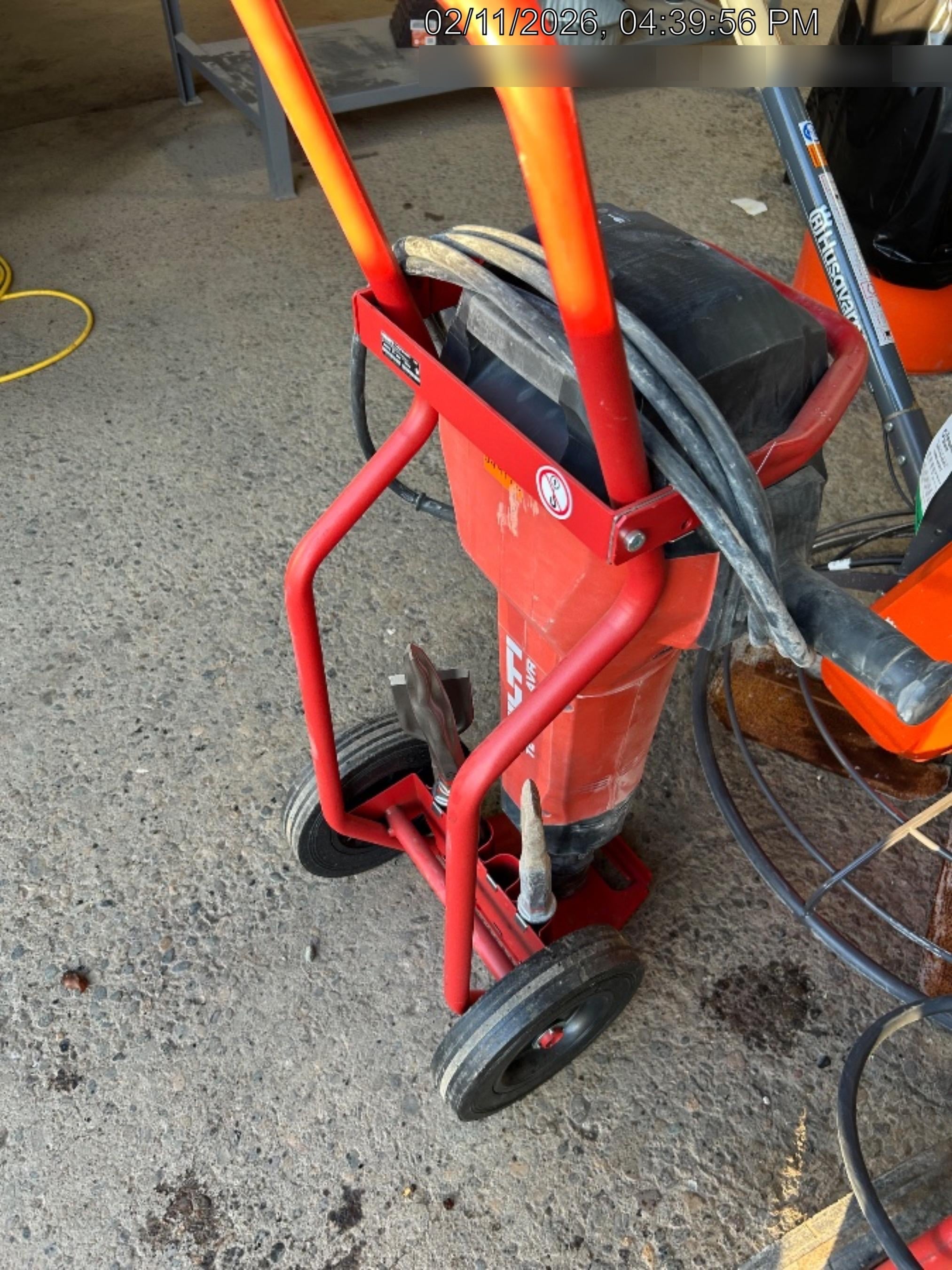 2025 HILTI TE 3000-AVR