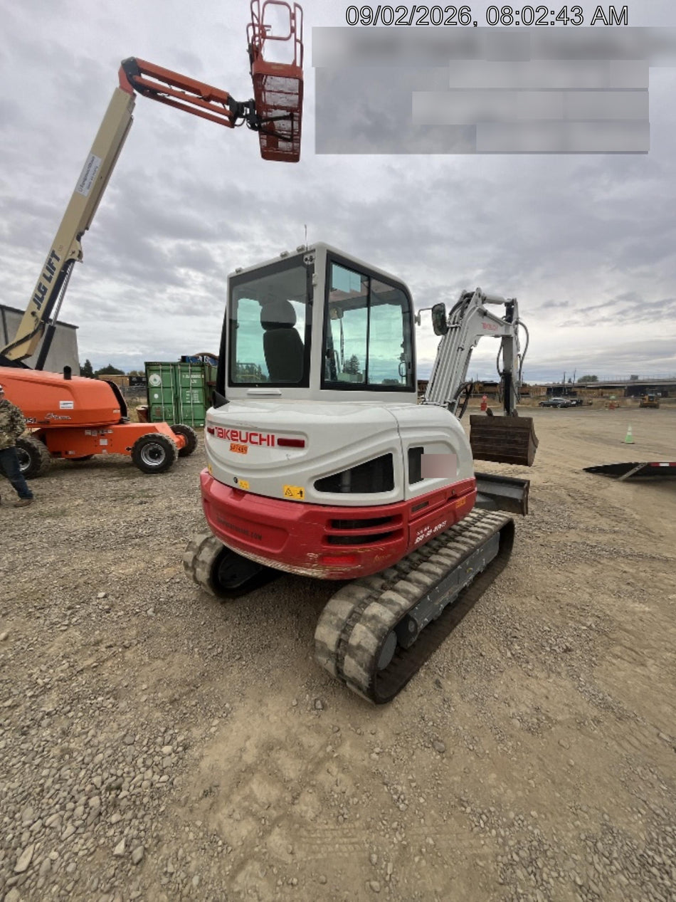 2025 TAKEUCHI TB250-2CR