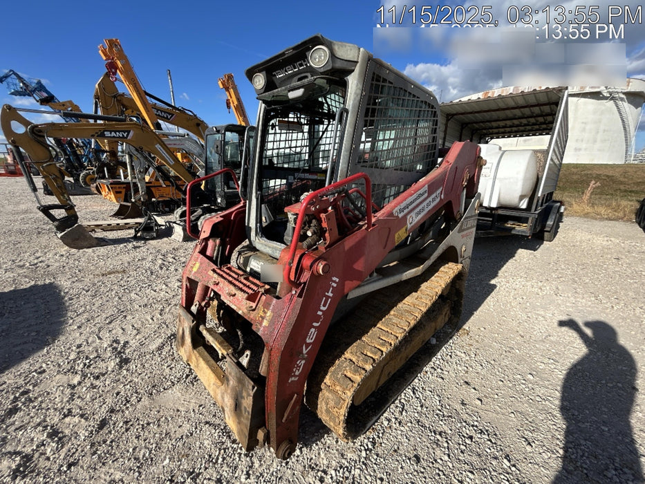 2019 Takeuchi TL10V2-CR Cab/Heat/AC, Rubber Tracks, Backup Alarm, Front & rear working Lights, Auxiliary Hydraulics, 2 Speed Travel, Engine Monitoring System, Hydraulic universal quick hitch w/76" HD smooth dirt bucket with bolt-on edge, 20.3 cubic feet capacity, 48" Pallet forks and frame