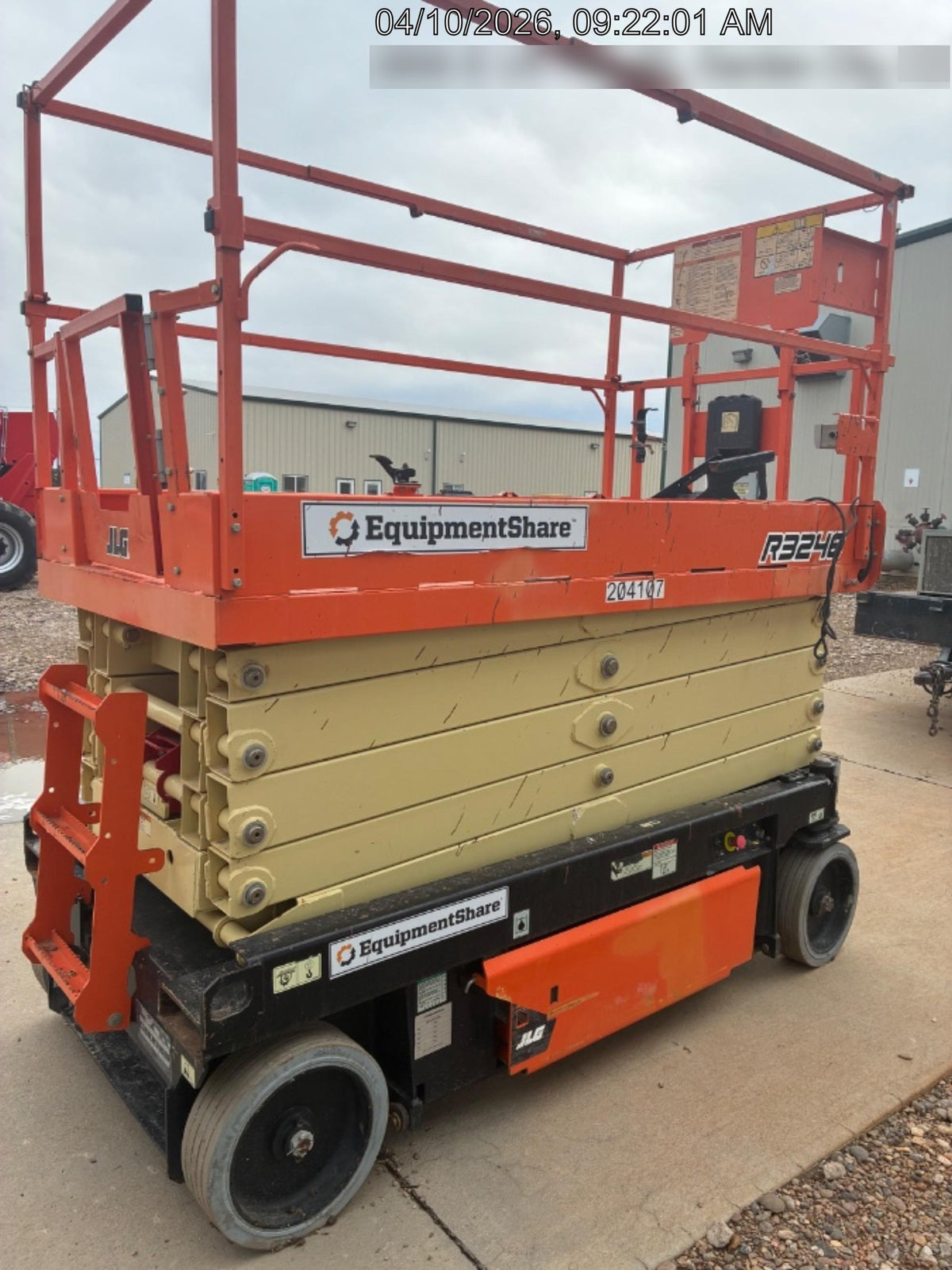 2022 JLG R3246