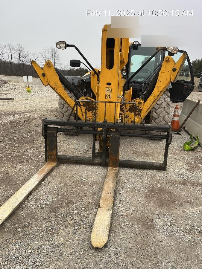 2022 JCB 512-56