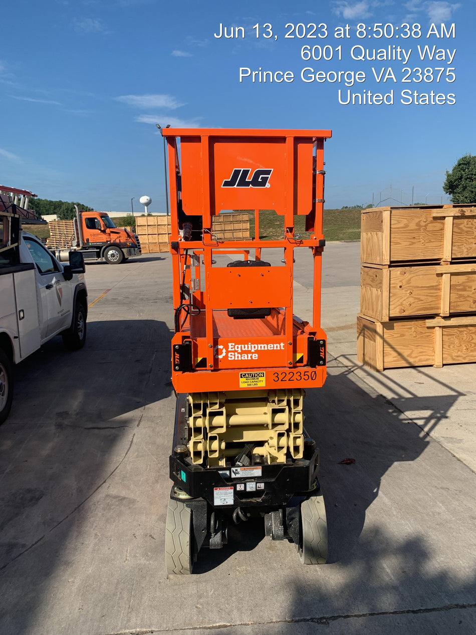 2023 JLG ES2632