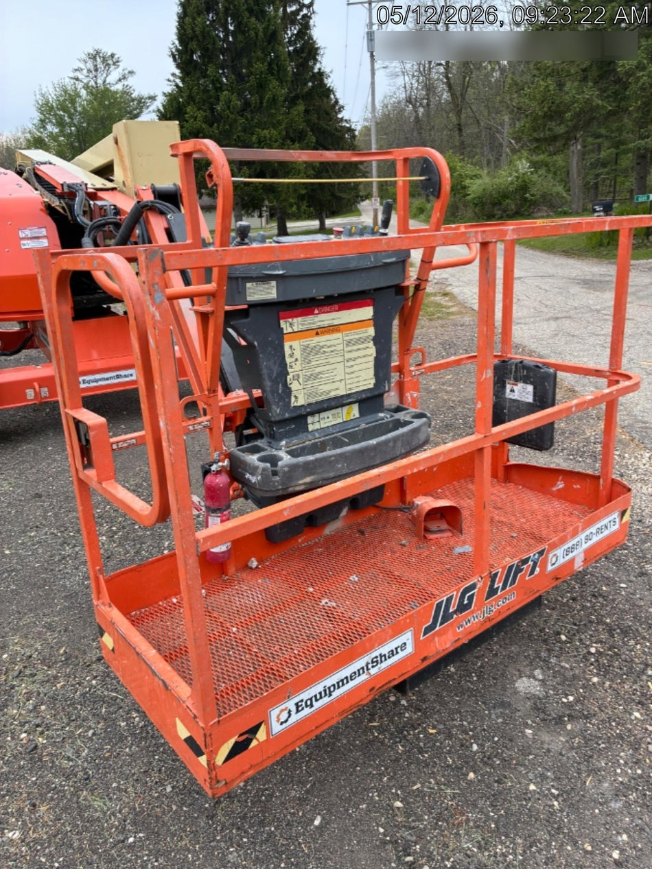 2021 JLG 450AJ