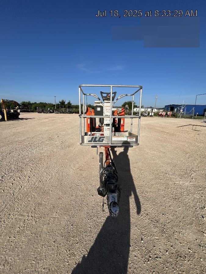 2022 JLG T350