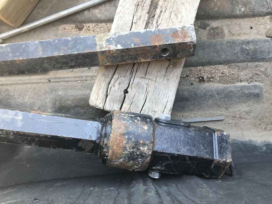 2019 BOBCAT 74" Rock Bucket - Bobcat