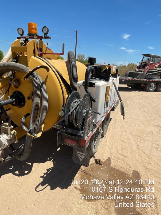 2023 VAC-TRON LP573XDT