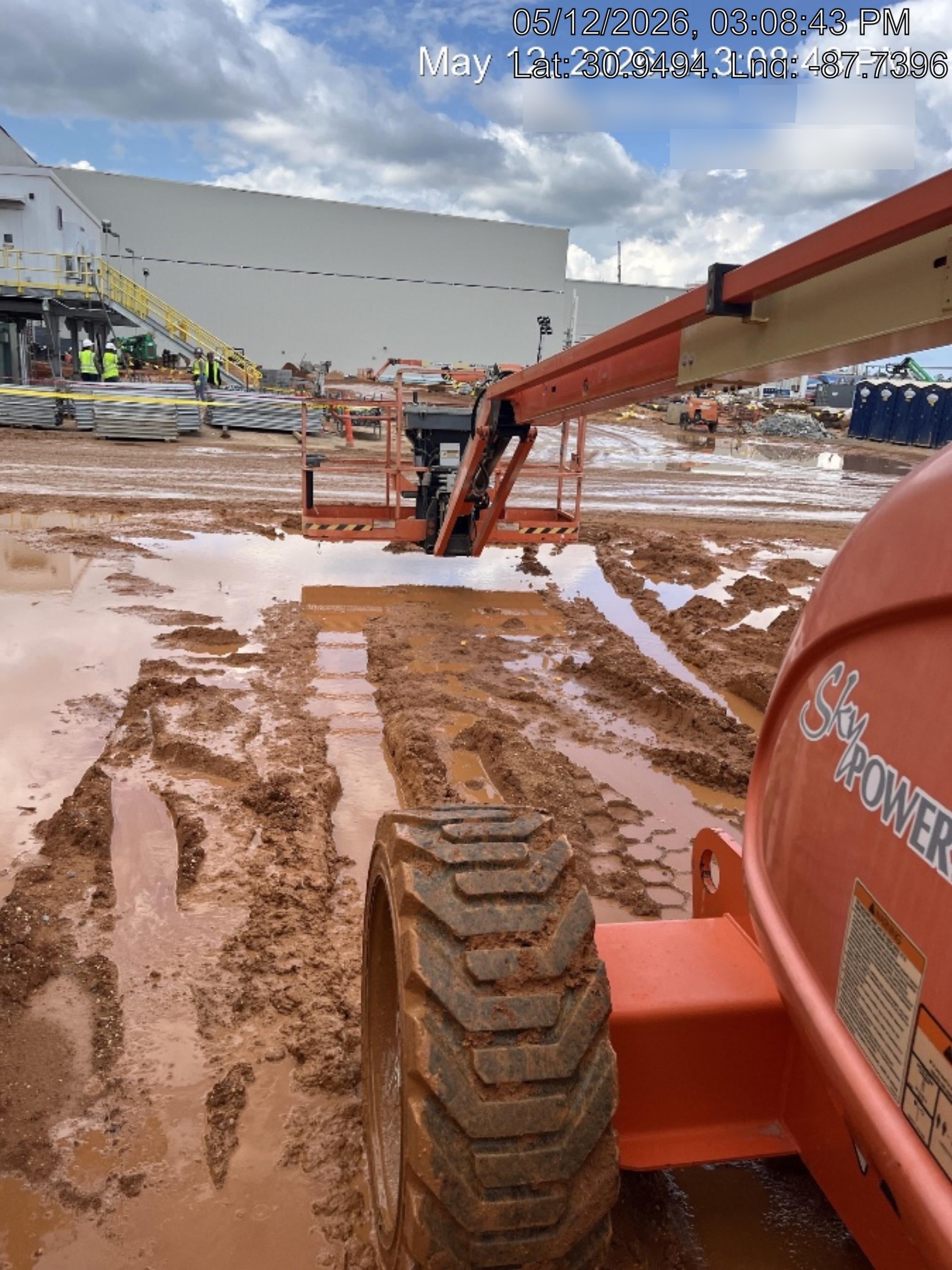 2021 JLG 600AJ